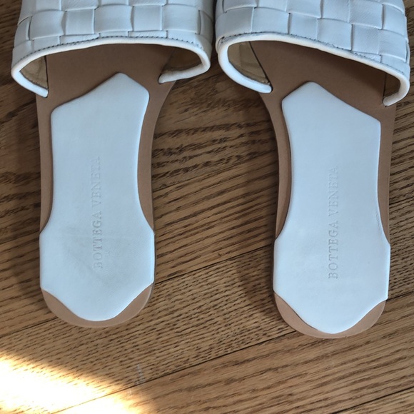 Bottega Veneta Sandals - Picture 4 of 8